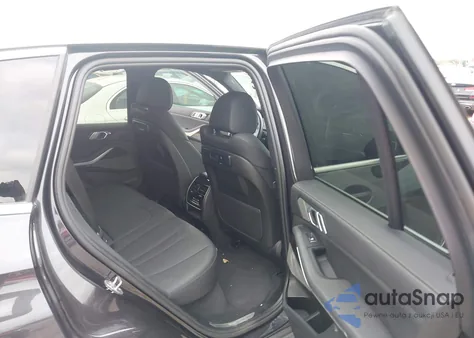 2021 BMW X5 xDrive40I z USA, uszkodzony, nr VIN 5UXCR6C0XM9F79115